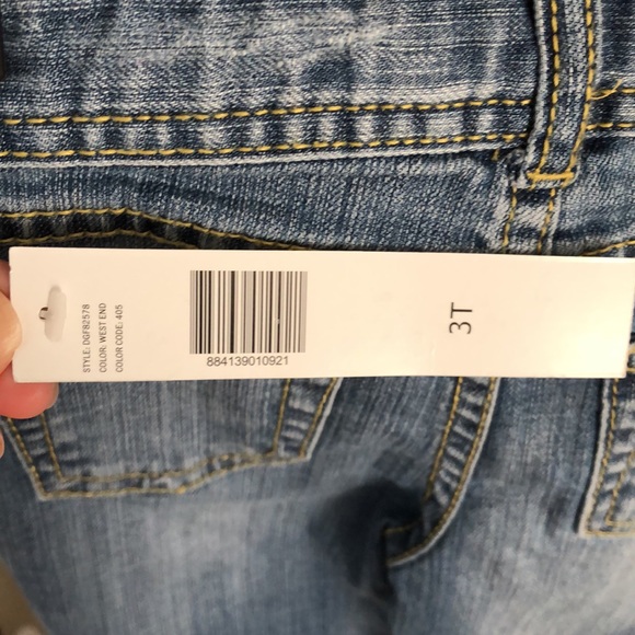 DKNY Toddler Girl Jeans - Picture 5 of 5